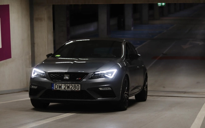 Seat Leon cena 105000 przebieg: 75000, rok produkcji 2017 z Opole małe 172